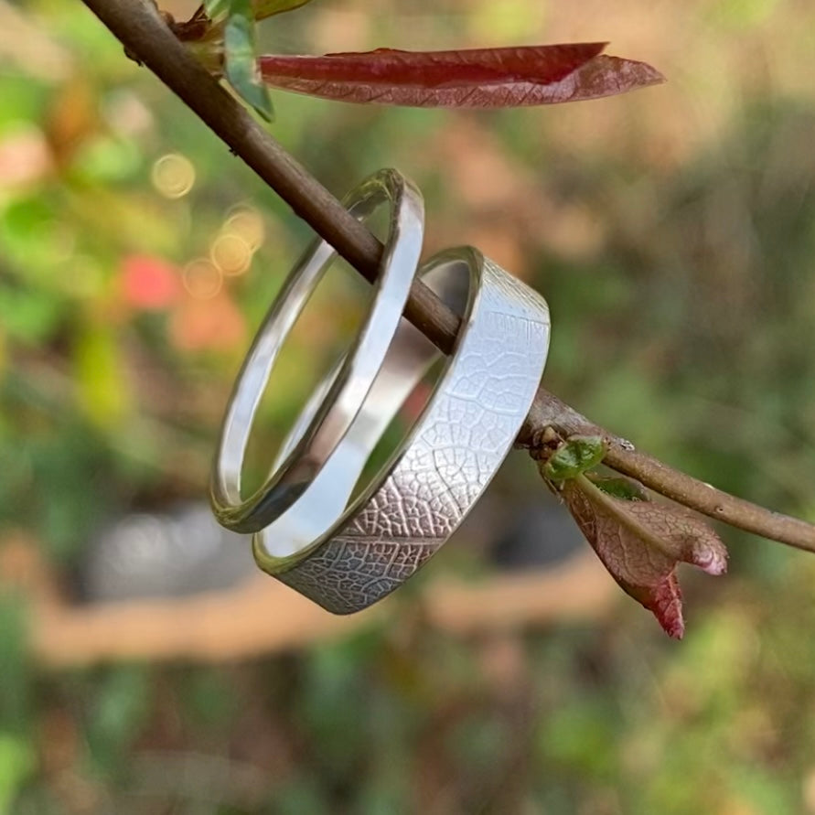Gehamerde ring Lily