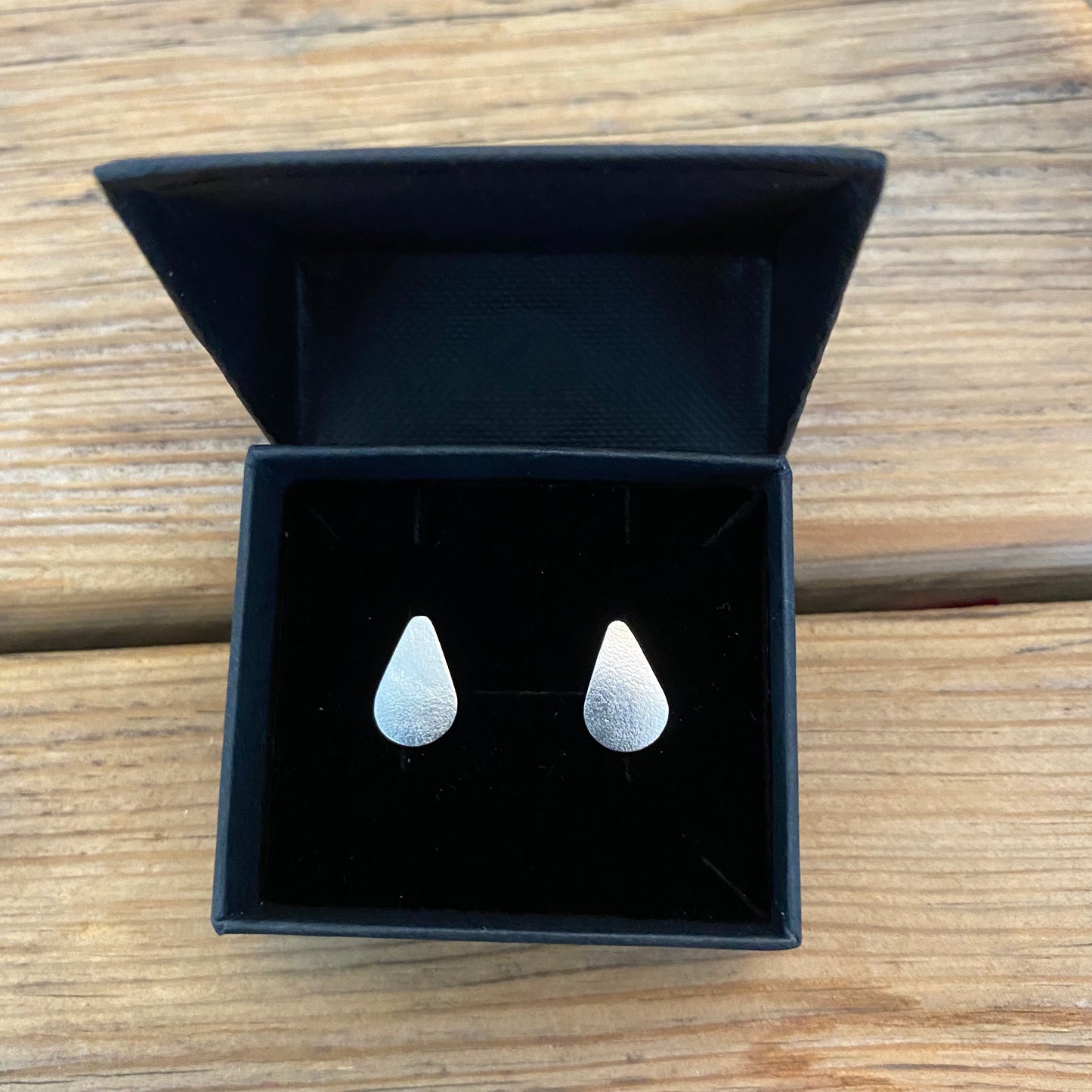 Velvet mini drops