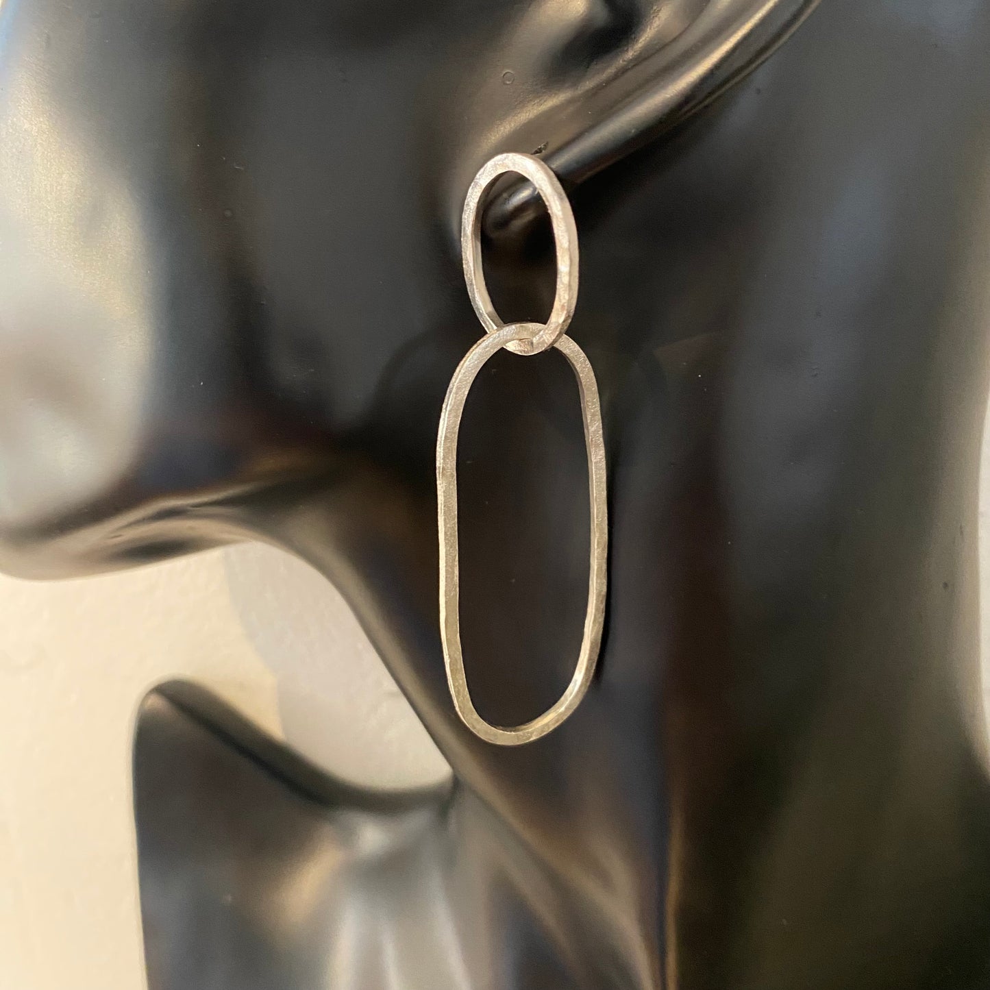 Hammered Oorbellen Noëlle