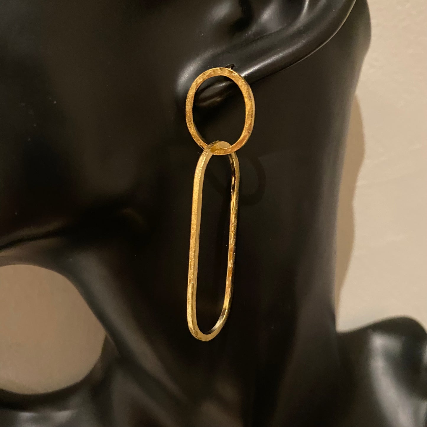 Hammered Oorbellen Noëlle